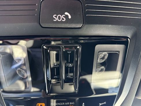 New 2026 Volkswagen Tiguan SE R-Line AWD/4WD image 12