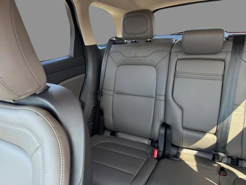 Certified 2023 Lincoln Corsair FWD image 15