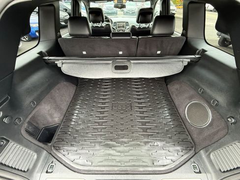 Used 2014 Jeep Grand Cherokee Limited image 13