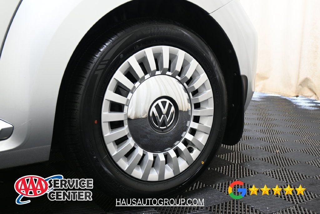 Used 2013 Volkswagen Beetle 2.5 FWD image 22
