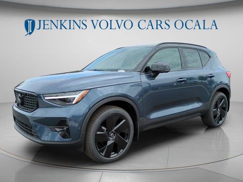 New 2026 Volvo XC40 B5 Ultra w/ Protection Package Premier AWD/4WD image 7