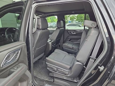 Used 2021 Chevrolet Tahoe RST w/ Luxury Package AWD/4WD image 17