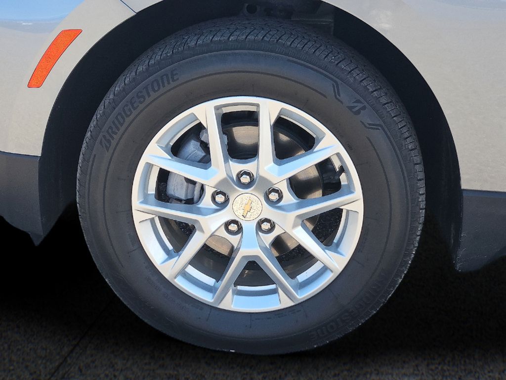 Used 2024 Chevrolet Equinox LT AWD/4WD image 8