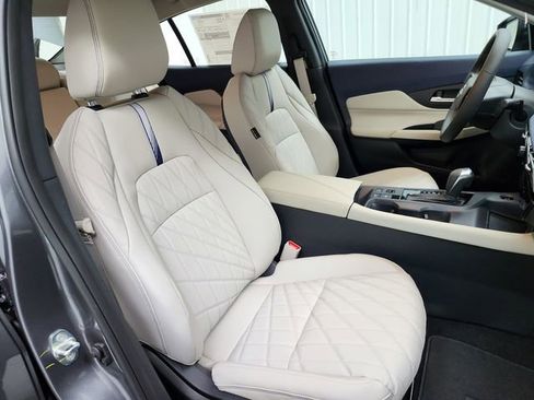 New 2026 Nissan Sentra SL w/ Floor Mat Package FWD image 44
