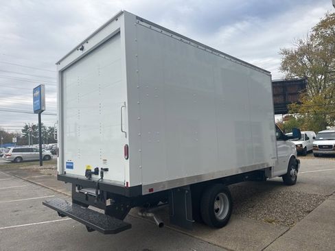 New 2025 Chevrolet Express 3500 w/ Power Convenience Package image 4