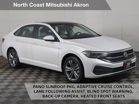 Used 2023 Volkswagen Jetta SE w/ Panoramic Sunroof Package FWD image 1
