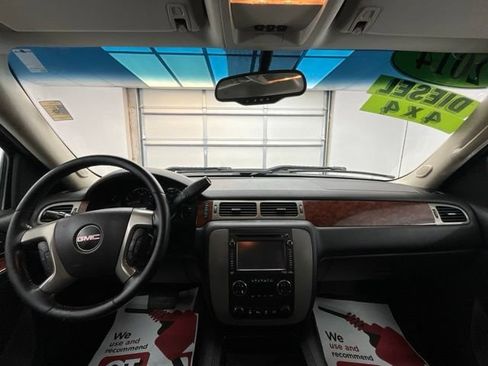 Used 2014 GMC Sierra 3500 SLT AWD/4WD image 4