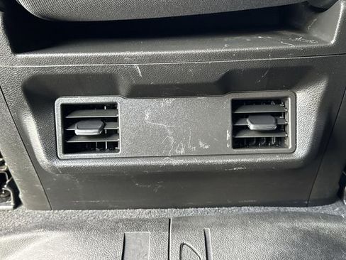 Certified 2020 Chevrolet Silverado 2500 Custom w/ Custom Value Package image 19