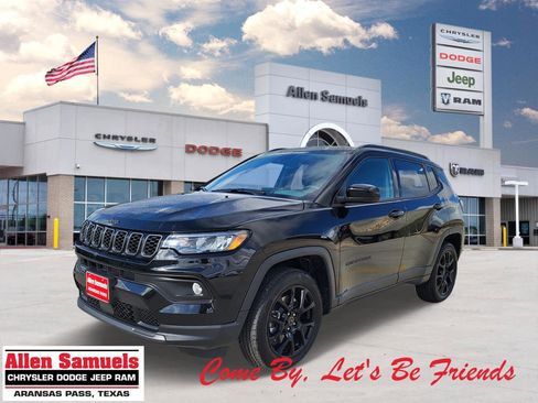 New 2026 Jeep Compass Latitude AWD/4WD image 1