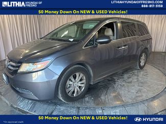 Used 2016 Honda Odyssey SE video 1