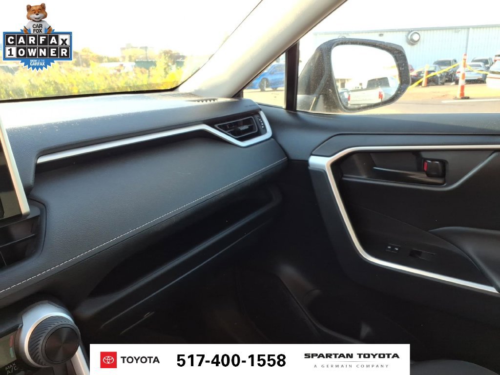 Used 2024 Toyota RAV4 LE AWD/4WD image 23