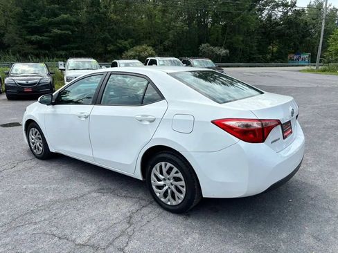 Used 2019 Toyota Corolla LE FWD image 6