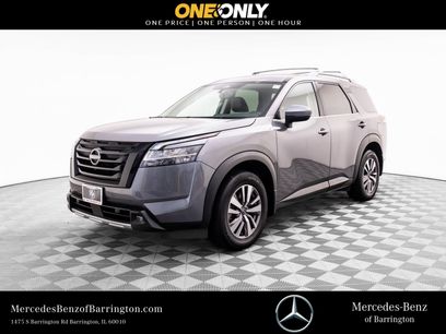 Used 2022 Nissan Pathfinder SL w/ SL Black Package