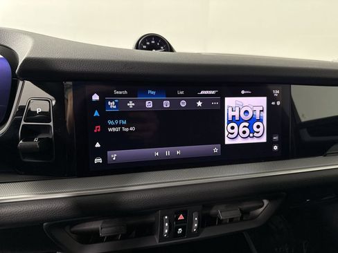 Certified 2025 Porsche Cayenne image 27