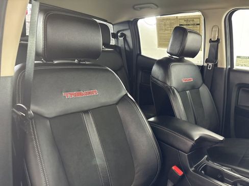 Used 2021 Ford Ranger Lariat w/ Tremor Off-Road Package image 28