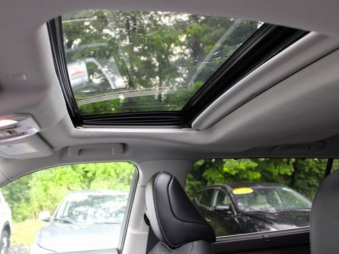 Used 2021 Toyota Highlander Limited image 51