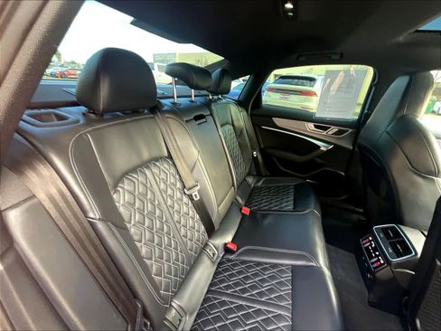 Used 2020 Audi S6 Premium Plus w/ S Sport Package AWD/4WD image 28