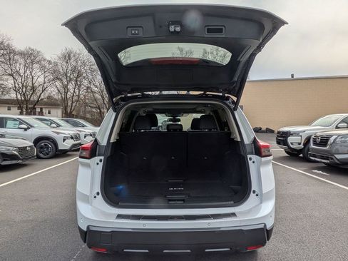 New 2025 Nissan Rogue SL w/ Tech Package image 20