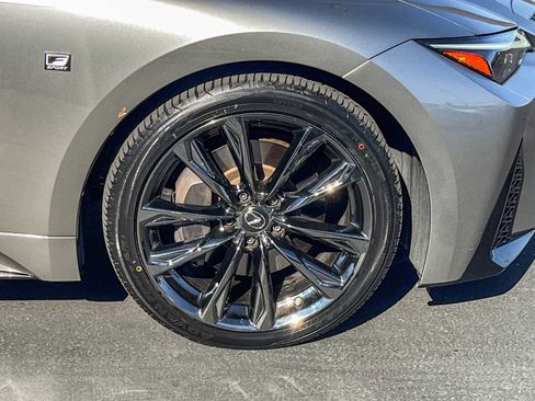 Used 2022 Lexus IS 350 F Sport image 9