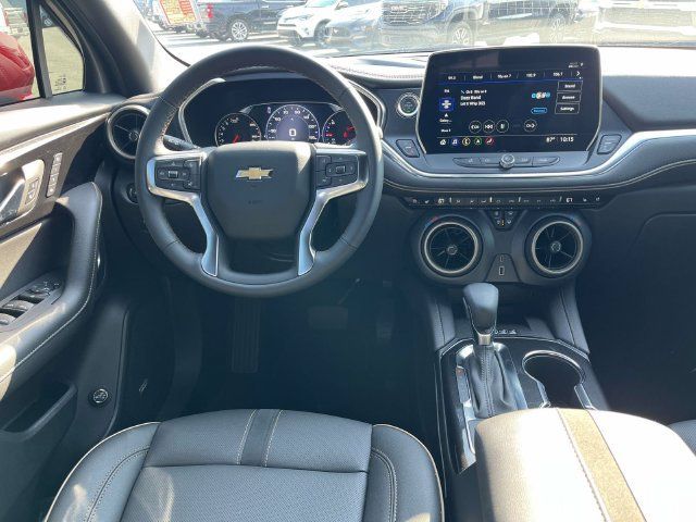 Used 2025 Chevrolet Blazer Premier w/ Driver Confidence II Package FWD image 14