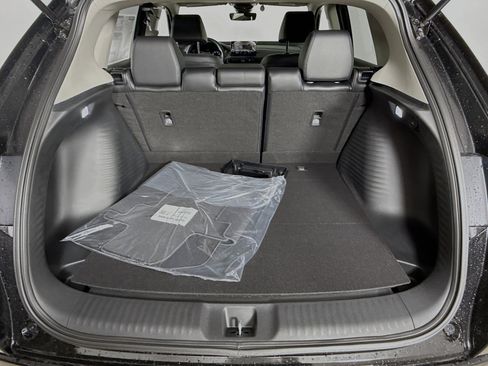 New 2026 Honda HR-V EX-L image 33