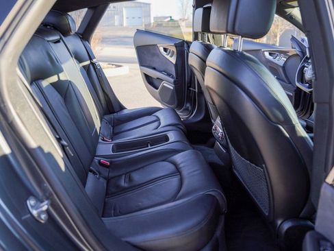 Used 2017 Audi S7 Prestige w/ Prestige Package image 42