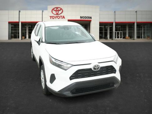 New 2025 Toyota RAV4 LE image 32