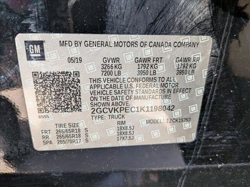 Used 2019 Chevrolet Silverado 1500 LT w/ All Star Edition image 23