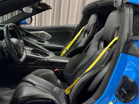 Used 2020 Chevrolet Corvette Stingray Premium Cpe w/ 3LT Preferred Equipment Group image 29