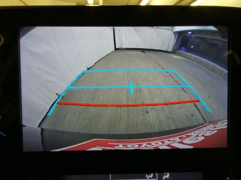 Certified 2024 Toyota Sienna LE image 19