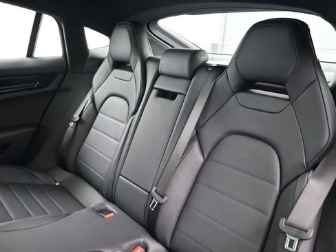 Certified 2026 Porsche Panamera 4 AWD/4WD image 6
