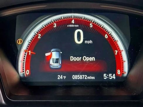 Used 2018 Honda Civic Si image 13