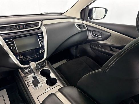 Used 2015 Nissan Murano SV image 21