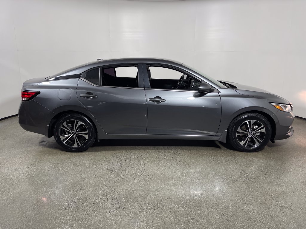 Used 2023 Nissan Sentra SV FWD image 2