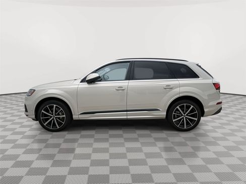 Used 2023 Audi Q7 3.0T Premium Plus w/ Premium Plus Package AWD/4WD image 2
