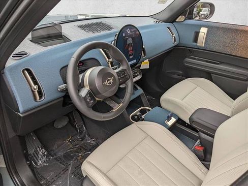 Used 2025 MINI Cooper Countryman S w/ Comfort Package Max AWD/4WD image 3