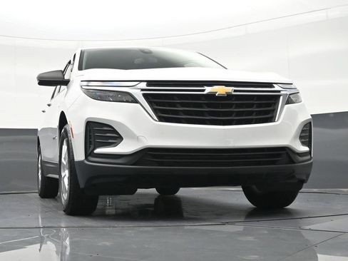 Used 2024 Chevrolet Equinox LS FWD image 31