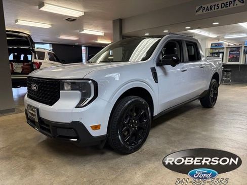 New 2025 Ford Maverick Lariat w/ Black Appearance Package AWD/4WD image 1
