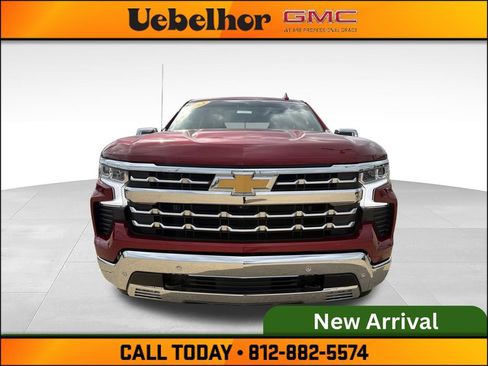 Used 2023 Chevrolet Silverado 1500 LTZ AWD/4WD image 12