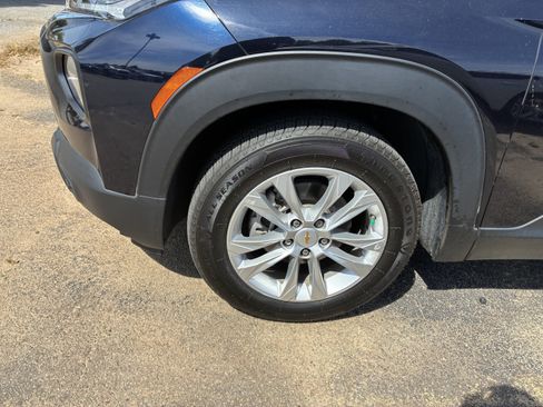 Used 2021 Chevrolet TrailBlazer LS FWD image 5