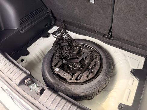 Used 2023 Kia Soul LX image 27