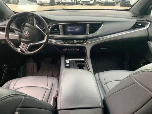 Used 2024 Buick Enclave Essence w/ Experience Buick Package AWD/4WD image 15