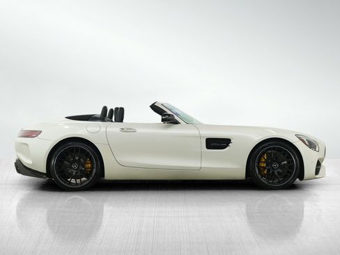 Used 2019 Mercedes-Benz AMG GT Roadster image 7