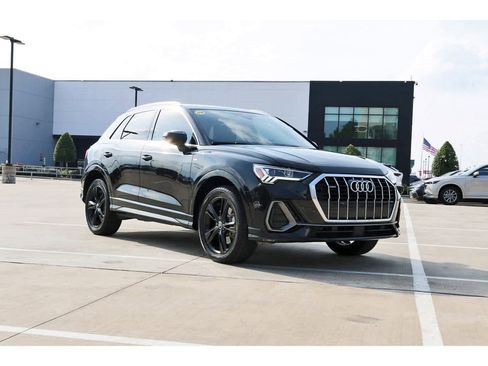 Used 2020 Audi Q3 2.0T Premium Plus w/ Premium Plus Package image 4