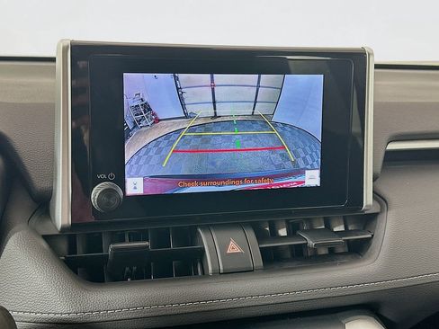 Used 2023 Toyota RAV4 XLE FWD image 13