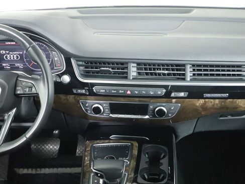 Used 2019 Audi Q7 3.0T Premium Plus w/ Premium Plus Package image 14