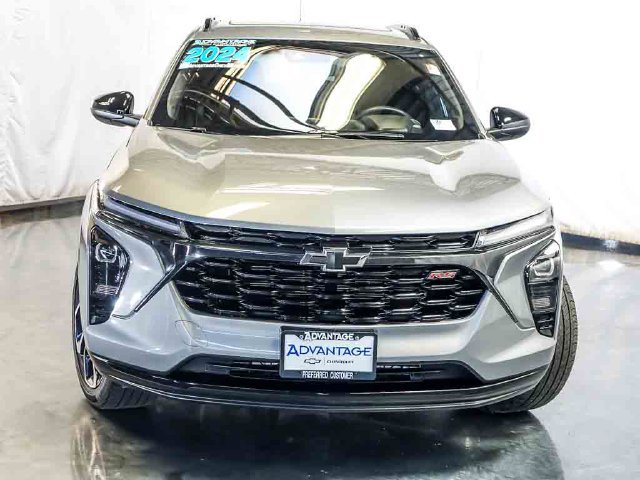 Certified 2024 Chevrolet Trax RS w/ Sunroof Package FWD image 7