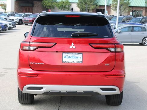 Used 2024 Mitsubishi Outlander SEL AWD/4WD image 6