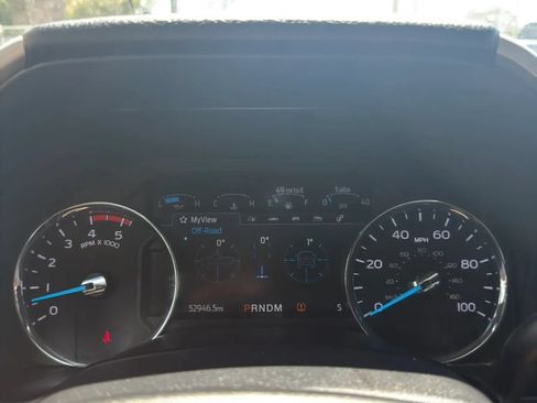 Used 2021 Ford F350 Lariat w/ Lariat Ultimate Package AWD/4WD image 14