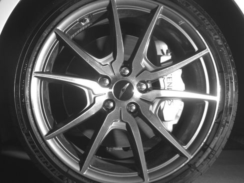 Used 2025 Genesis G70 2.5T image 12